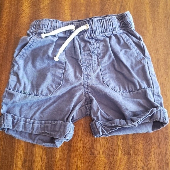 🔥4/$15🔥 Bundle 3 Pairs Shorts size 18 month Cargo shorts - Picture 6 of 10